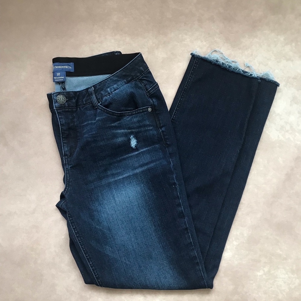 NWOT Democracy “Ab”Solution Dark Wash Denim Blue Jeans Raw Hem Distressed 10